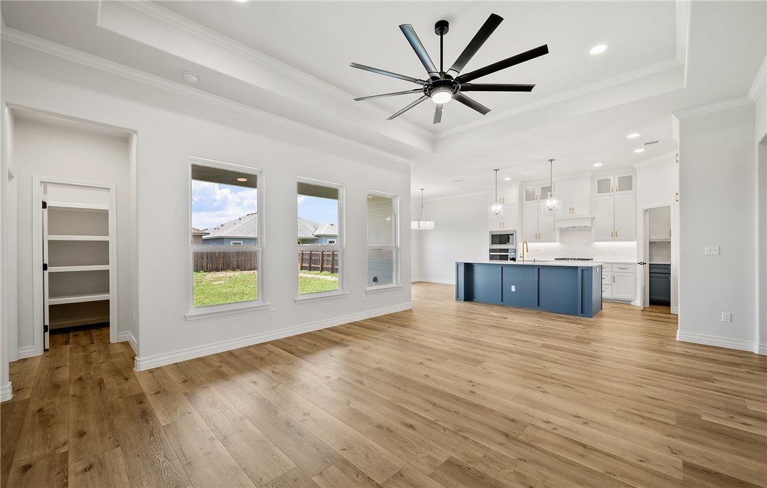 11517 Willowood Creek Dr Property Photo 4