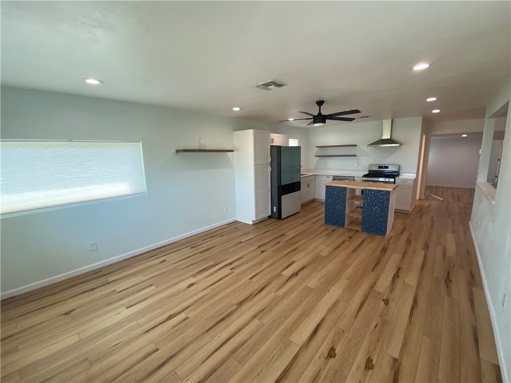 3434 Maui Dr Property Photo 4