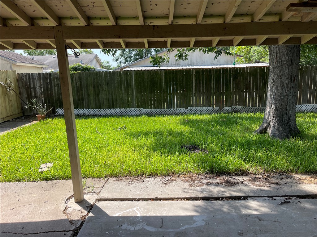 4006 Hurlwood Property Photo 13