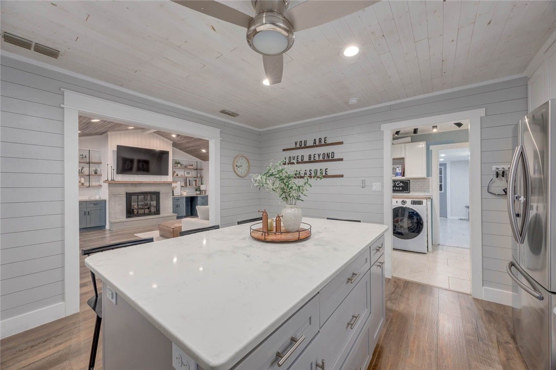 100 Presidio Dr Property Photo 15