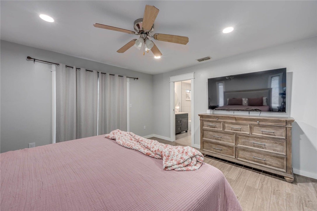 100 Presidio Dr Property Photo 19