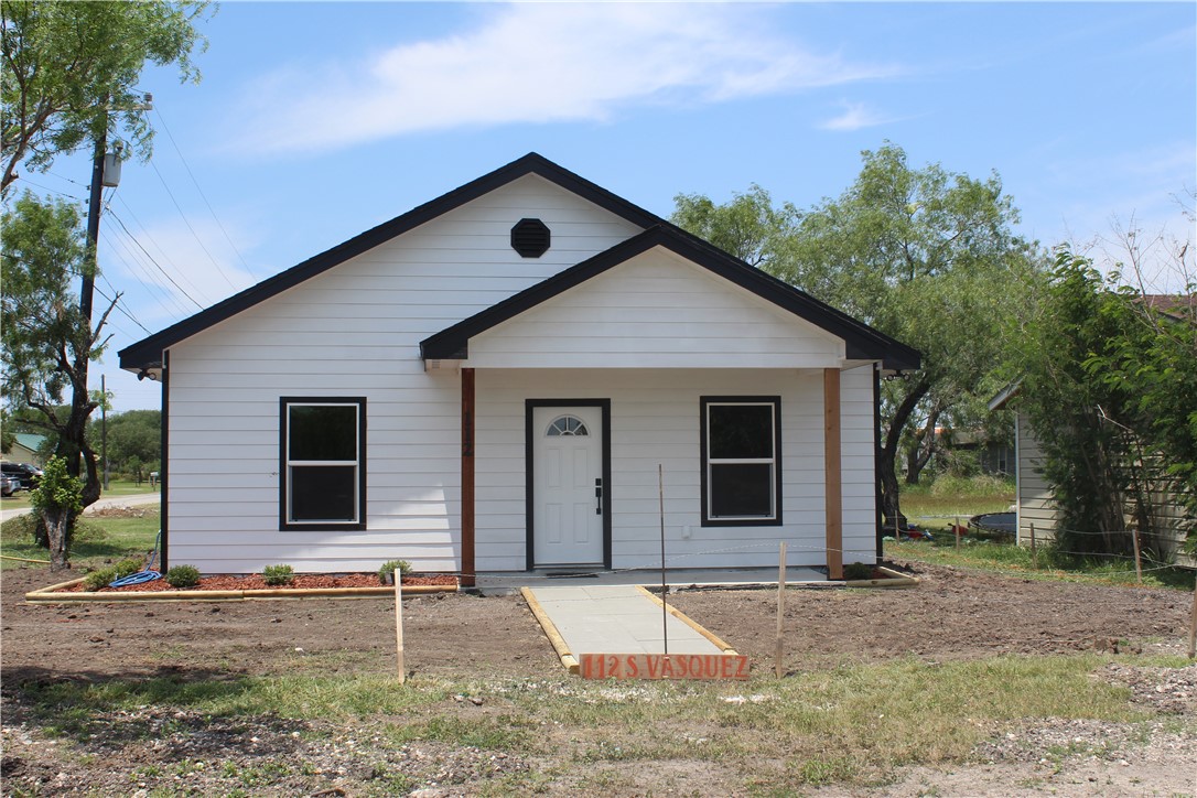 112 S Vasquez Property Photo