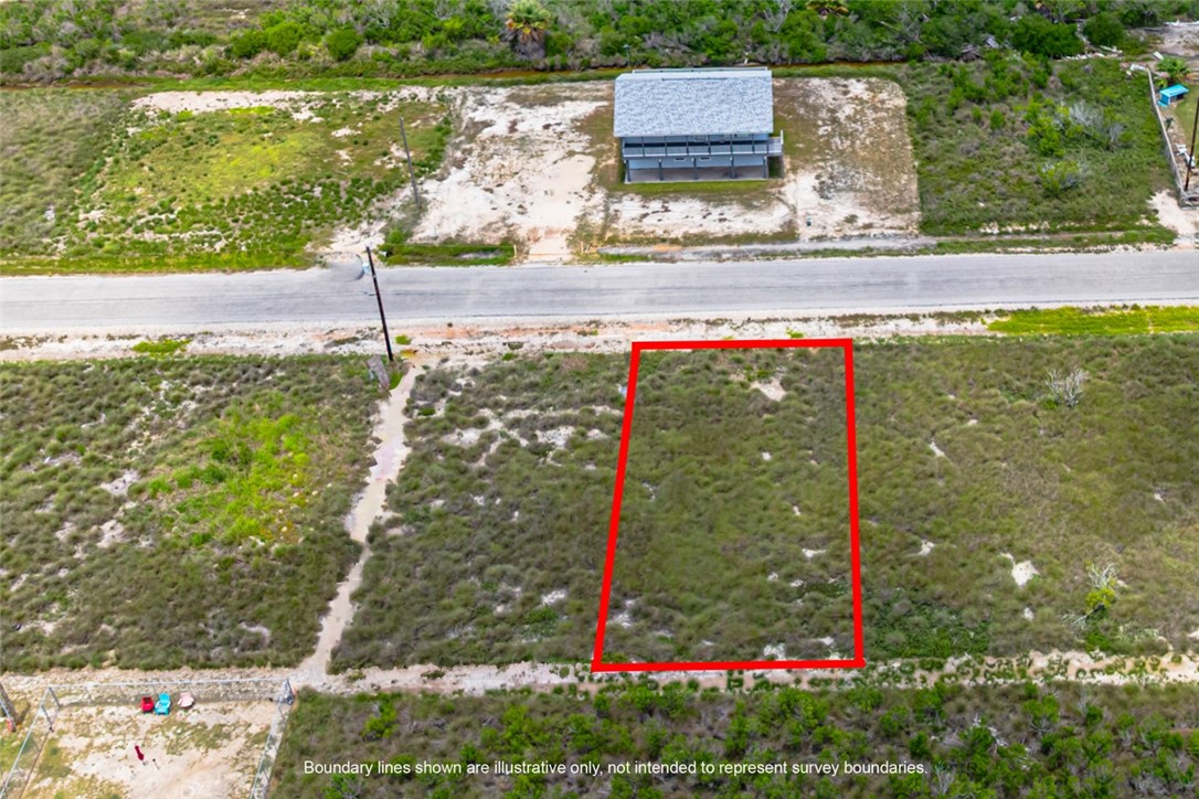 510 Water Oak Ln Property Photo 3