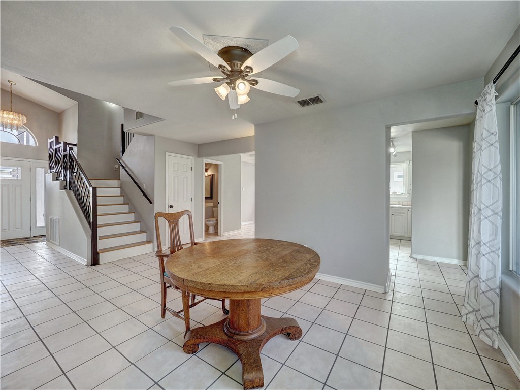 13701 Suntan Ave Property Photo 11