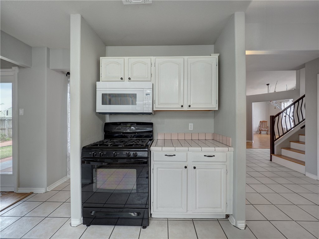 13701 Suntan Ave Property Photo 18