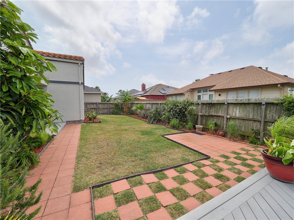 13701 Suntan Ave Property Photo 24