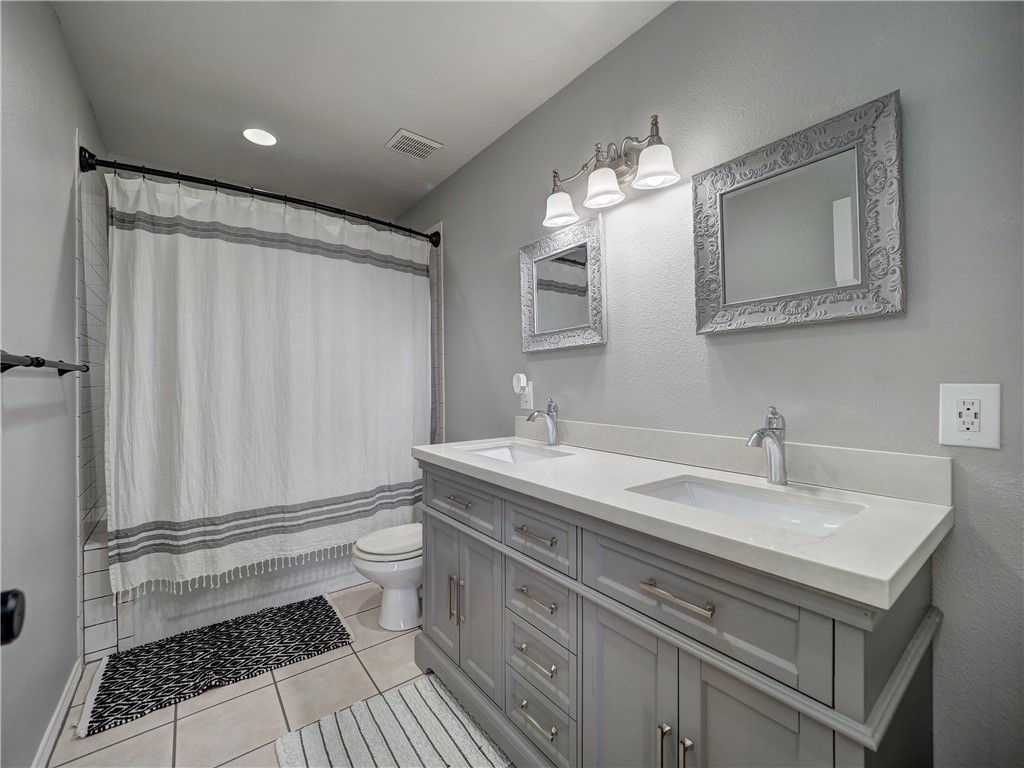 13701 Suntan Ave Property Photo 27