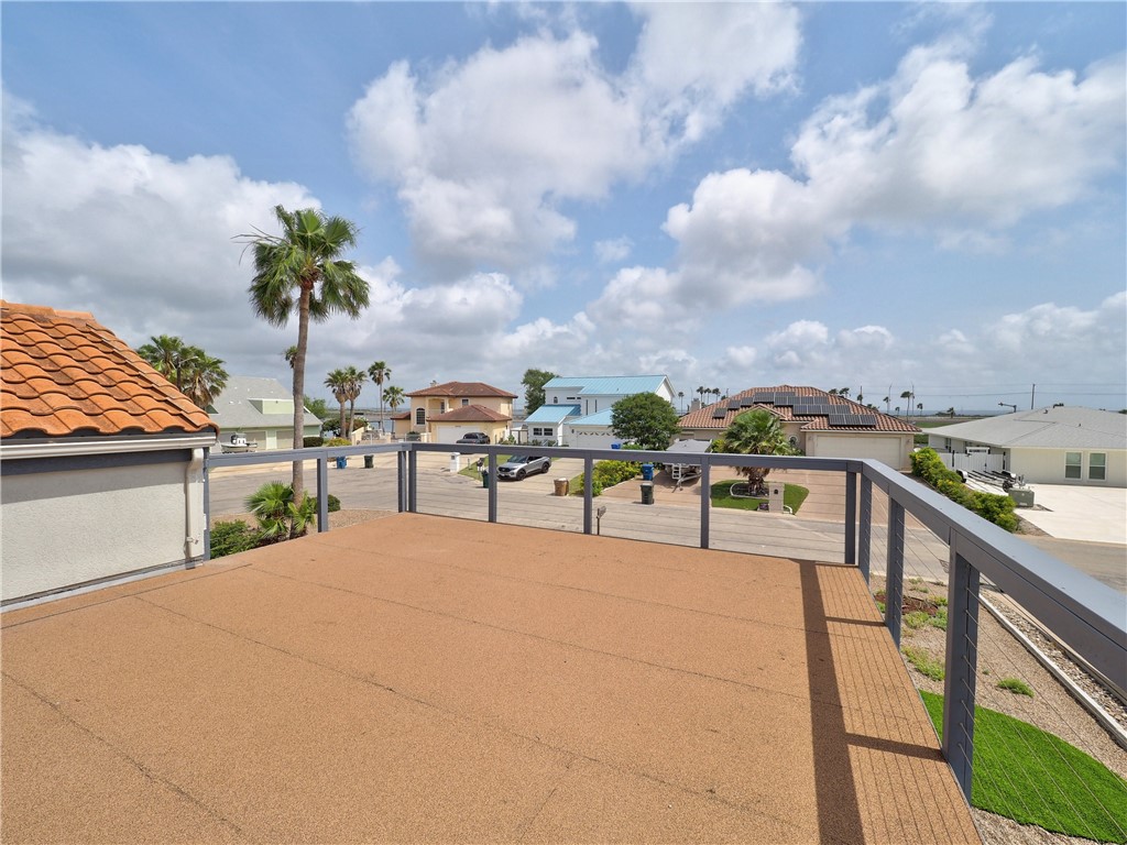 13701 Suntan Ave Property Photo 33