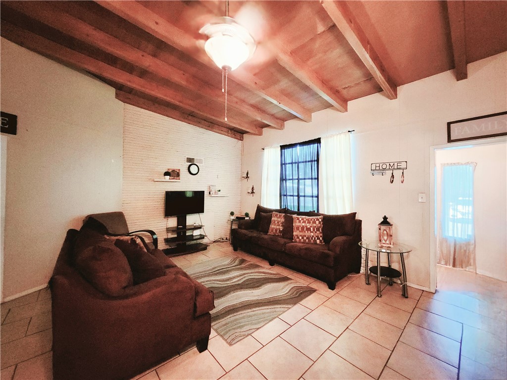 3617 Santa Fe St Property Photo 4