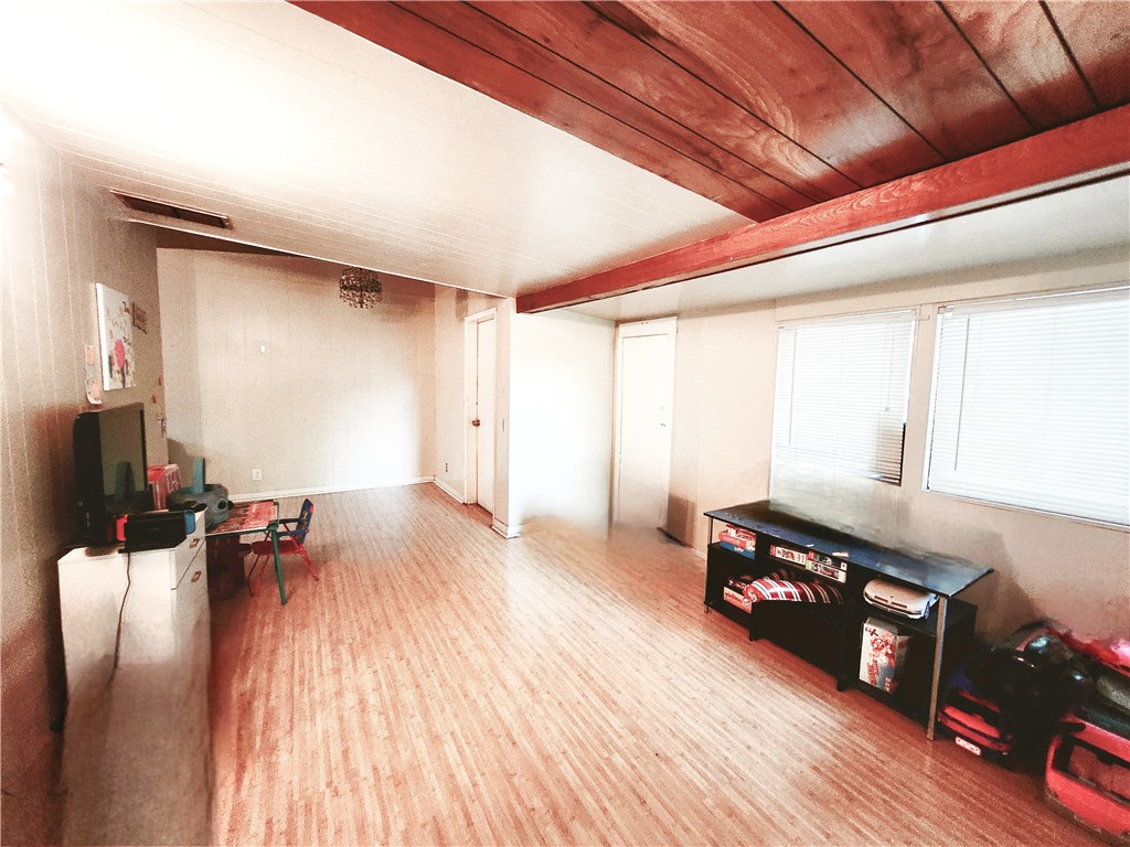 3617 Santa Fe St Property Photo 6