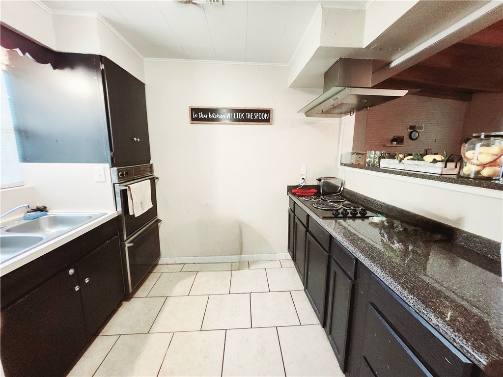 3617 Santa Fe St Property Photo 7