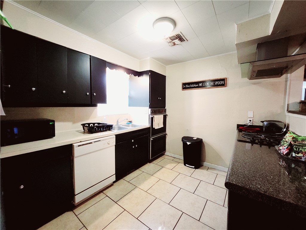 3617 Santa Fe St Property Photo 8