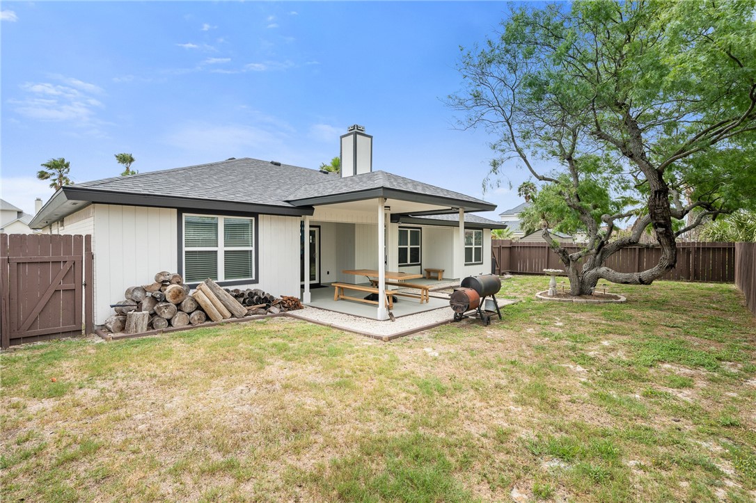 14945 Dasmarinas Dr Property Photo 25