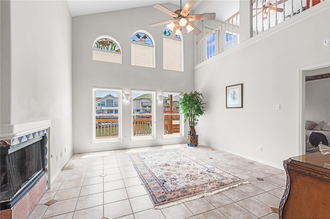 15222 Isabella Ct Property Photo 5