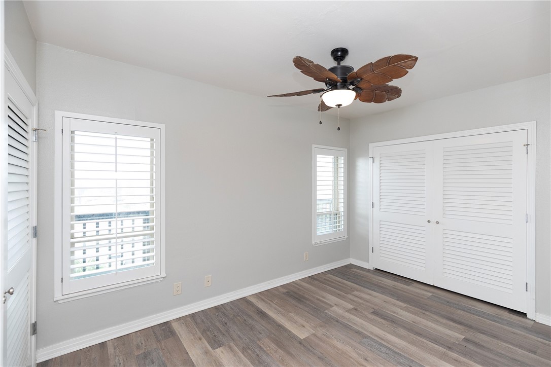 200 W Cotter Ave B-3 Property Photo 34