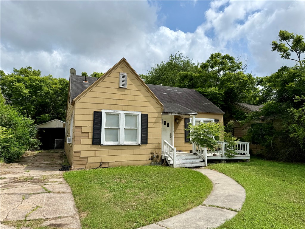 325 Texas Ave Property Photo 17