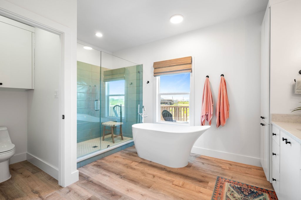 568 W Post Oak Lane Property Photo 19