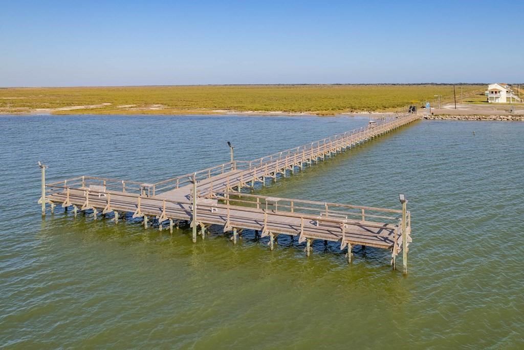 568 W Post Oak Lane Property Photo 40