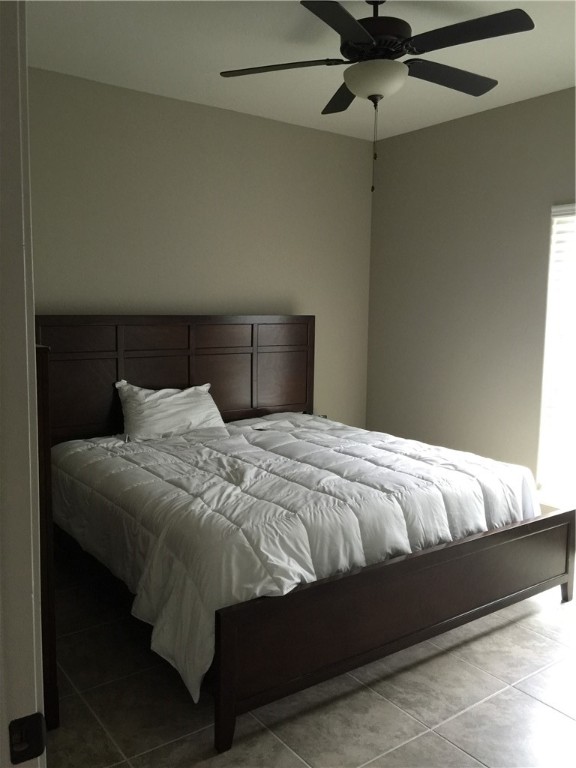 15533 Dyna St Property Photo 6