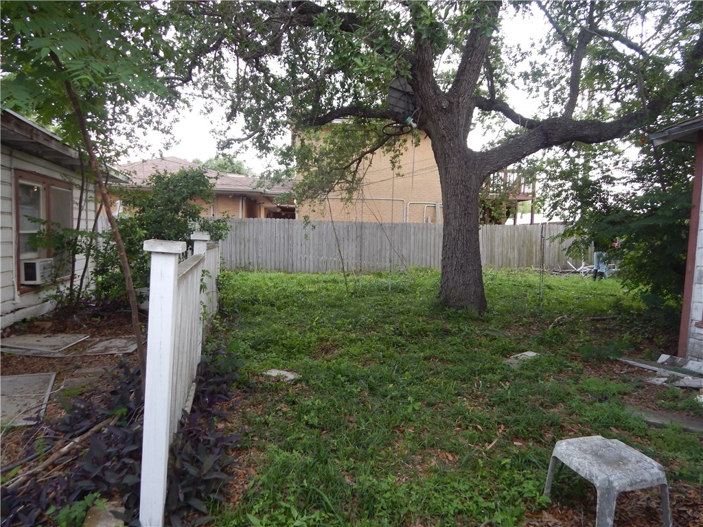 420 Delaine Dr Property Photo 15