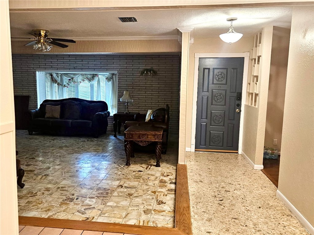 4725 Shea Pkwy Property Photo 2