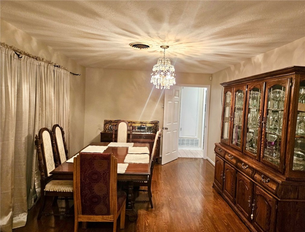 4725 Shea Pkwy Property Photo 4