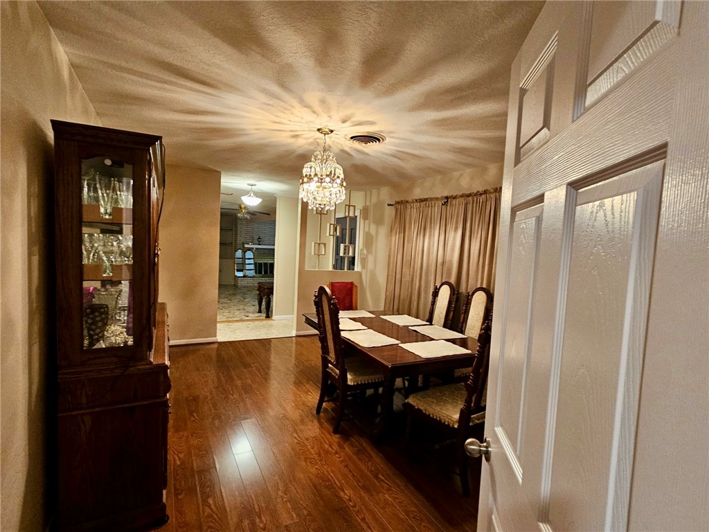 4725 Shea Pkwy Property Photo 5