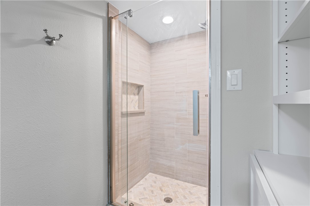 71 Nassau Dr 403 Property Photo 19