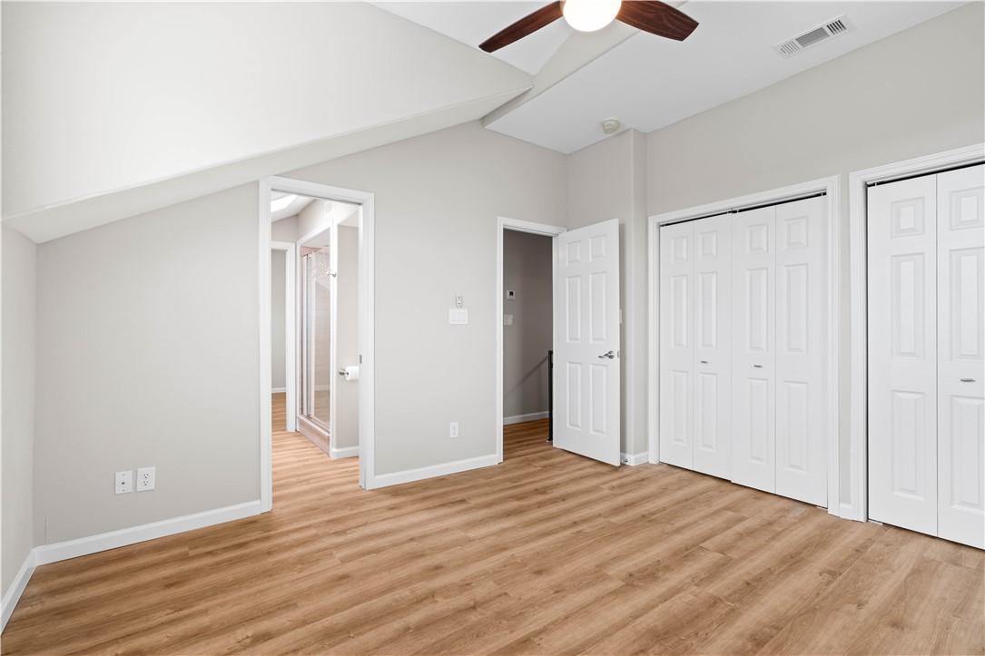71 Nassau Dr 403 Property Photo 23