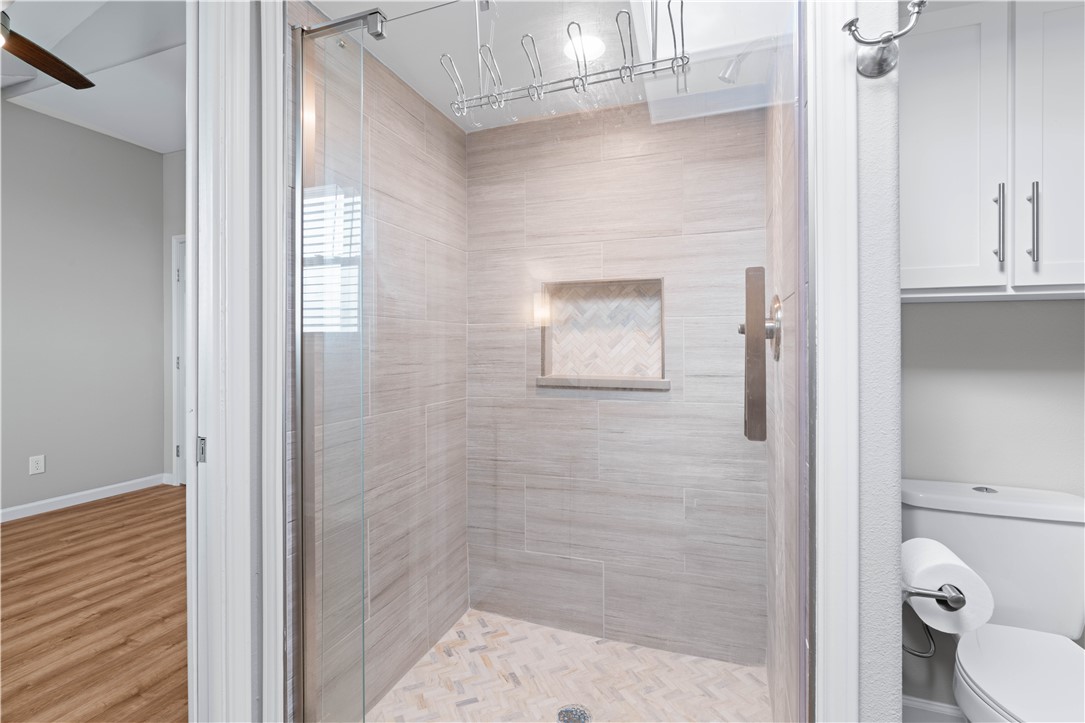 71 Nassau Dr 403 Property Photo 26
