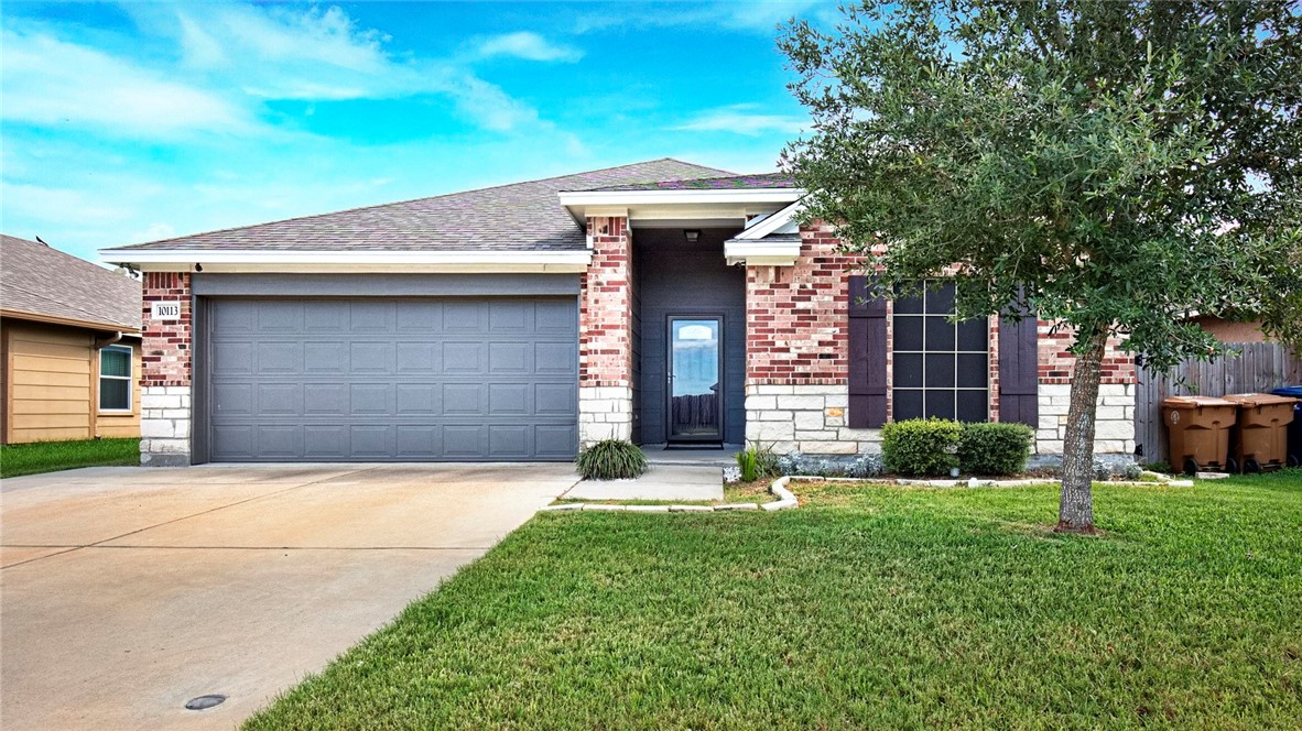 10113 Maverick Property Photo 1