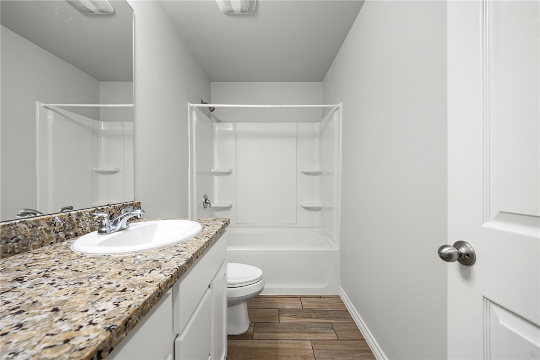 10113 Maverick Property Photo 21