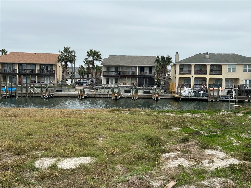 15422 Fortuna Bay Dr Property Photo 1