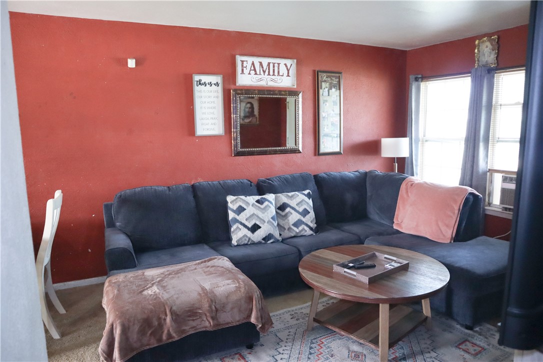 4625 Mildred Dr Property Photo 2