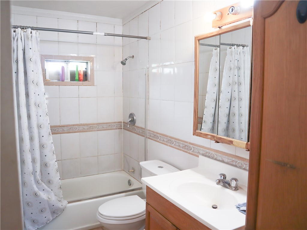 4625 Mildred Dr Property Photo 9