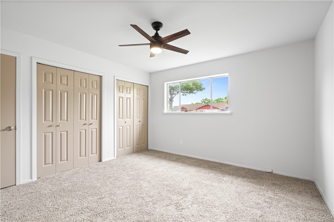 6106 Orangewood Dr Property Photo 2