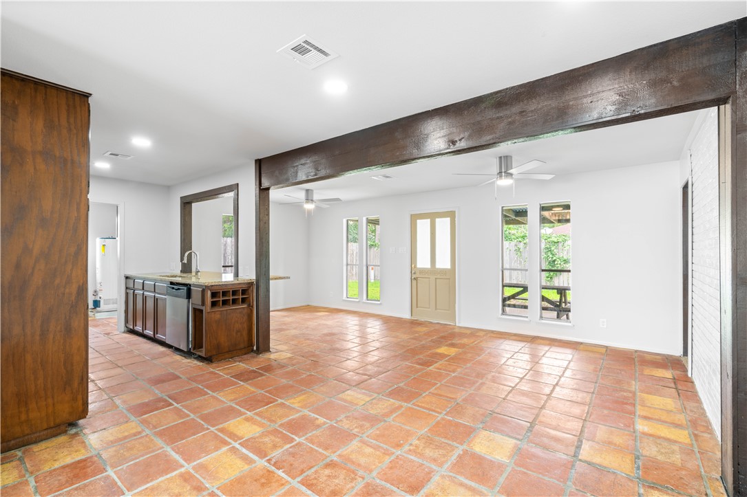 6106 Orangewood Dr Property Photo 13