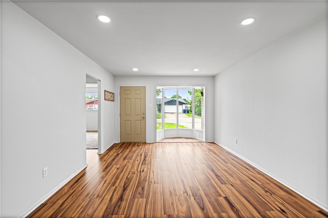 6106 Orangewood Dr Property Photo 15