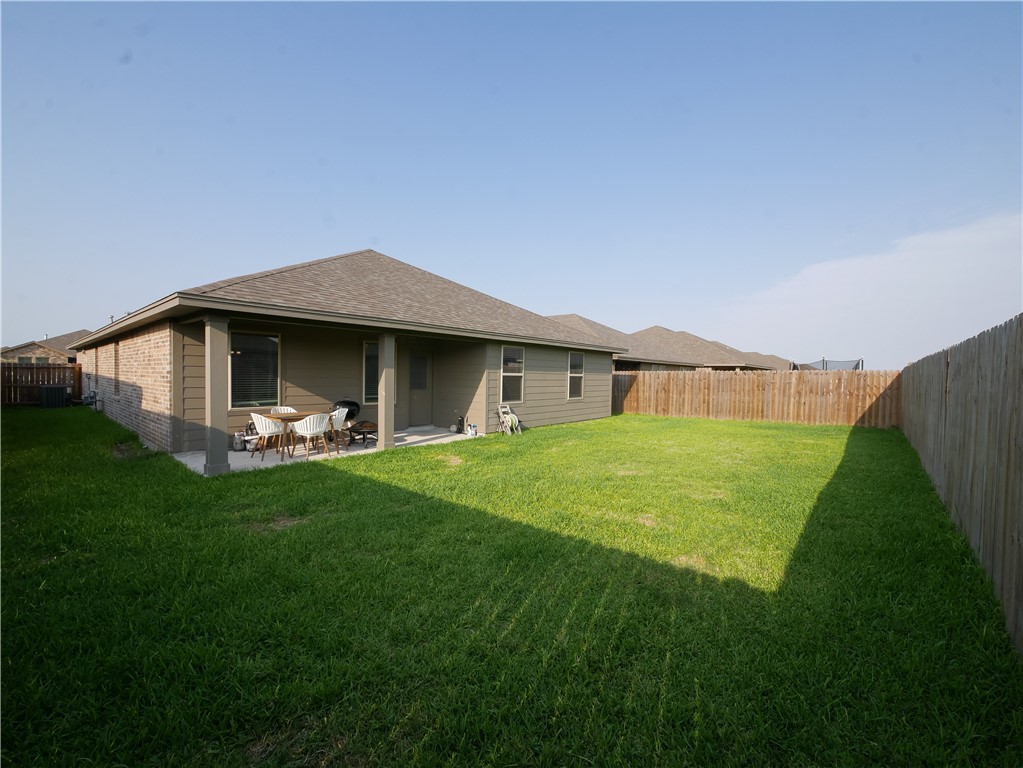 7229 Adler Dr Property Photo 9
