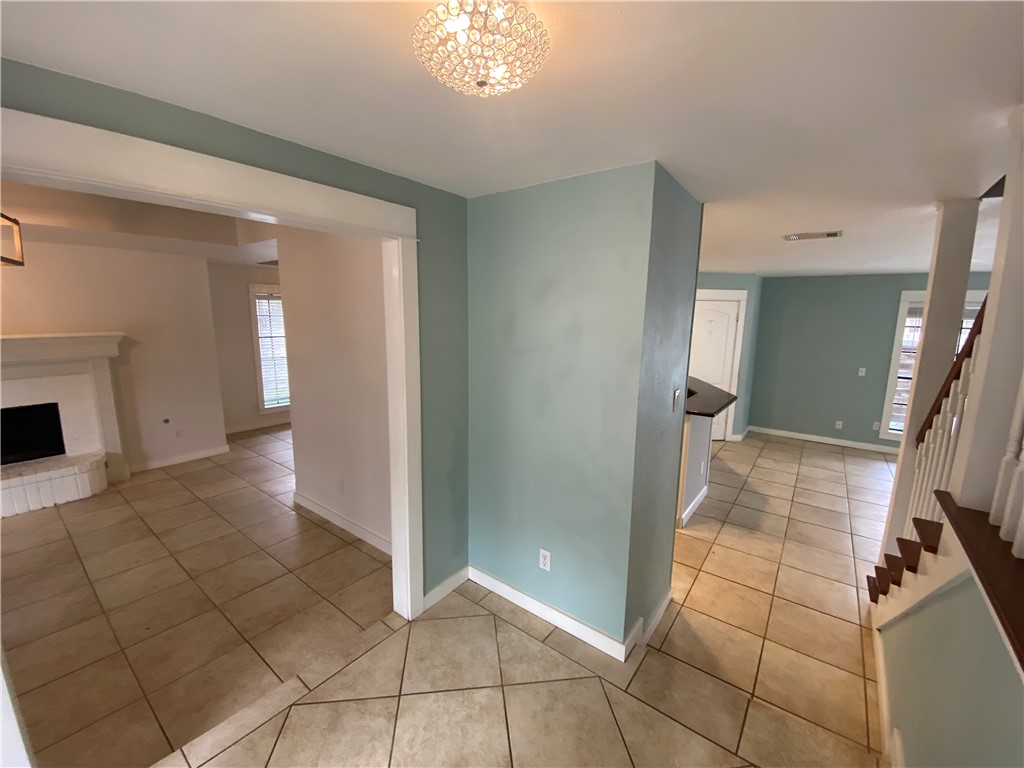 7429 Lake Maggorie Dr Property Photo 4
