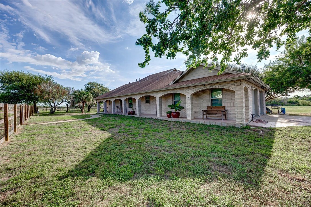 2745 Debra Lane Property Photo 1