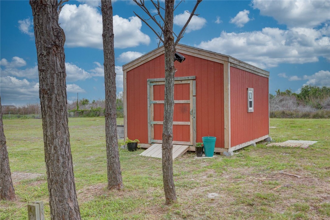 2745 Debra Lane Property Photo 6
