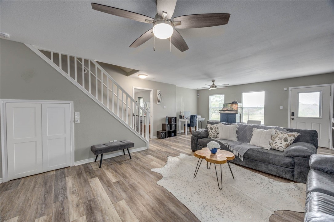 2745 Debra Lane Property Photo 15