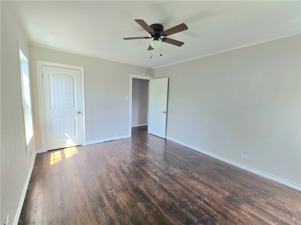 1367 Normandy Dr Property Photo 10