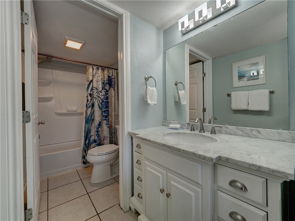 407 Beach Ave 112 Property Photo 15