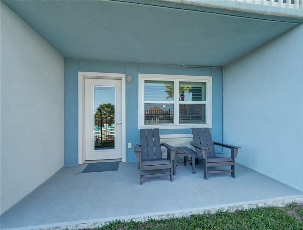 407 Beach Ave 112 Property Photo 16