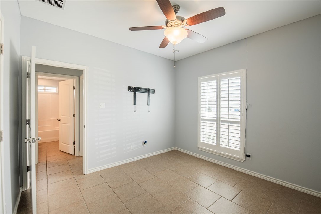 13946 Jibstay St Property Photo 15