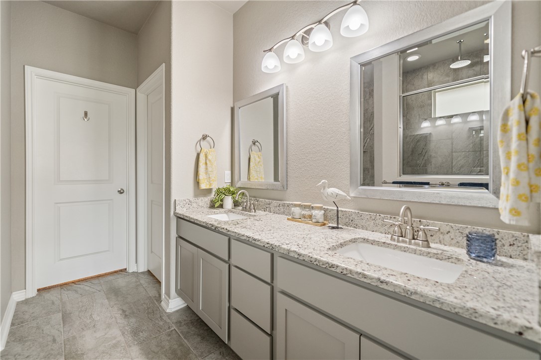 2538 Las Estrellas St Property Photo 21