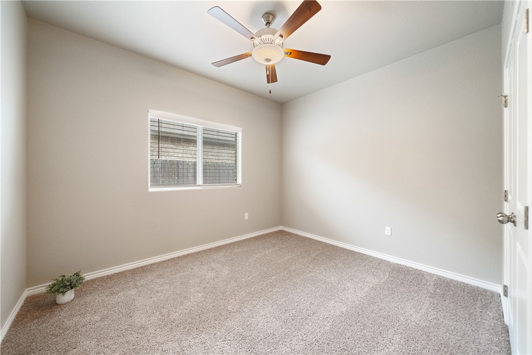 2538 Las Estrellas St Property Photo 33