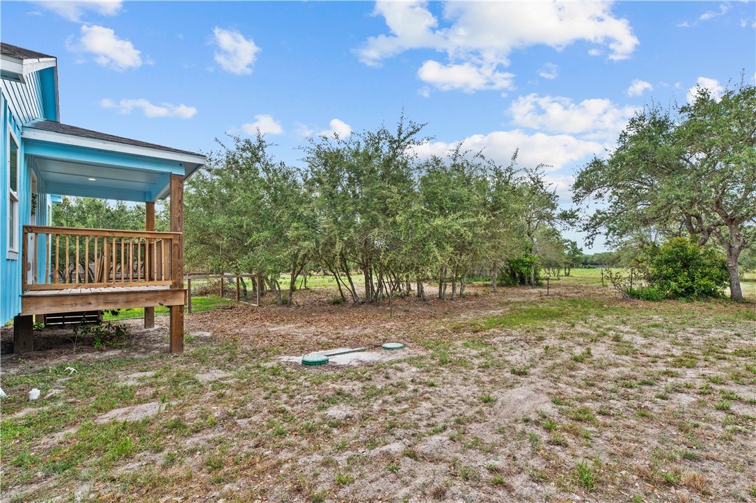 2111 Lone Star Property Photo 31